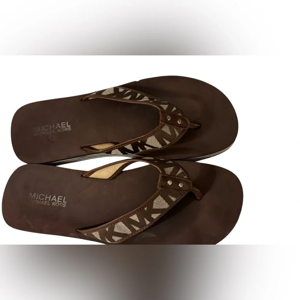 Michael Kors Brown Flip Flops Sandals - Picture 5 of 5